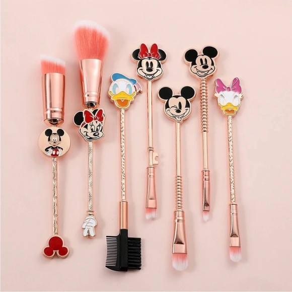 Disney Other - Disney Mickey and Friends Makeup Brush Set